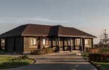 Джуниор Сюит