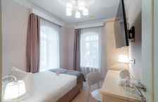 Двухкомнатный стандарт Домъ купчихи Глинкиной 4*