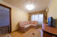 СТАНДАРТ ДВУХКОМНАТНЫЙ (трехместный, 2-комнатный) № 203, 206, 207, 315, 317-320