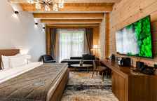 Делюкс с двуспальной кроватью и видом на реку