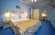 Люкс с балконом