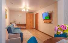 Люкс с одной большой или двумя односпальными кроватями