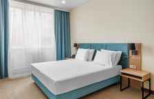 Семейный двухкомнатный номер с балконом