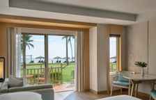 Двухместный номер Beach Front Access Terrace Larger с видом на океан