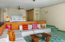Двухместный люкс с небольшим бассейном Premier oceanfront
