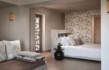 Вилла Pool with Private Garden Residential с 3 комнатами