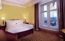 Двухместный номер Straits Club Marina Bay View