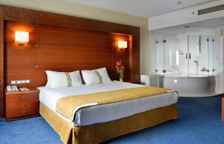 Двухместный Suite Additional Living Area