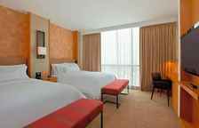 Четырёхместный номер Grand Deluxe Mid Floor