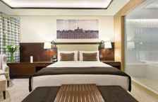 Двухместный номер Fairmont Gold с видом на город