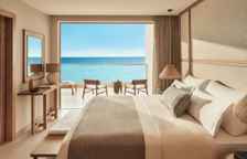 Bungalow Suite Deluxe c 1 комнатой с балконом и рядом с пляжем