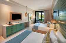 Двухместный полулюкс Resort с видом на бассейн
