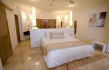 Двухместная Laguna Villa Suite