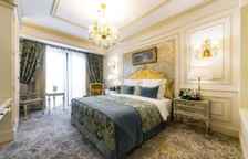Люкс Luxury с красивым видом из окна