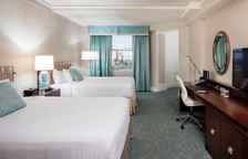 Четырёхместный номер Standard с видом на город