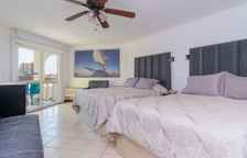 Номер Deluxe с балконом и с частичным видом на океан