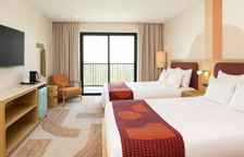 Четырёхместный номер Standard с балконом