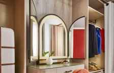 Четырёхместный Strip View люкс Ruby Grand