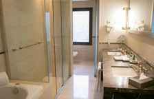 Двухместный номер Deluxe с видом на бассейн