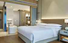 Двухместный номер M Club Lounge Access с видом на реку