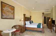 Двухместный номер Deluxe с видом на бассейн