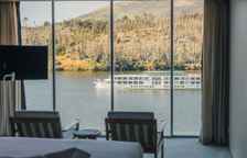 Двухместный номер Deluxe с видом на реку