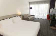 Двухместный номер Classic Poolside