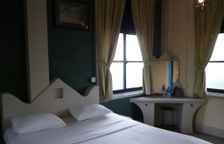 Двухместный номер Economy с балконом и с видом на сад