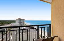 Двухместная студия с частичным видом на океан