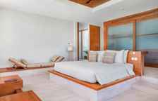 Вилла с 5 комнатами с видом на океан