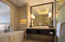 Двухместный номер Standard с балконом и с частичным видом на океан