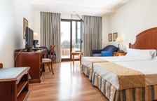 Двухместный номер Deluxe с балконом