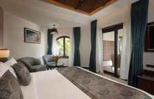 Одноместный клубный полулюкс с видом на бассейн