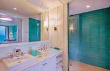 Номер Standard с частичным видом на океан