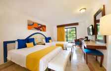 Четырёхместный номер Superior с видом на сад