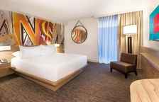 Двухместный номер Deluxe с видом на бассейн