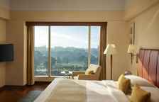 Двухместный номер с видом на бассейн