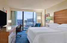 Номер Guest с видом на бассейн