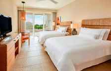 Двухместный номер Deluxe с балконом и с частичным видом на море