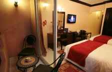 Двухместный номер с видом на бассейн