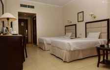 Двухместный номер Standard с частичным видом на море