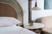 Двухместный номер с диваном с балконом