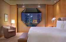 Двухместный клубный люкс Deluxe с видом на Marina Bay