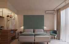 Двухместный номер Standard с видом на бассейн