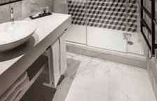 Трёхместный номер Superior с балконом