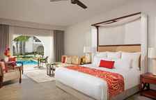 Двухместный люкс Preferred Club Swim-Up