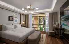 Вилла с видом на сад