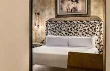 Четырёхместный номер Standard с видом на бассейн