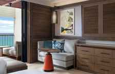 Четырёхместный номер Standard с балконом и oceanfront