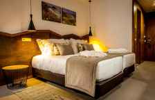 Двухместный номер Standard с видом на бассейн